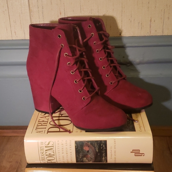 Qupid Shoes - Qupid Maroon Heeled Lace Up Ankle Booties